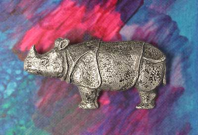 Indisches Panzernashorn als Brosche in Silber, Unikat - Indian Rhinoceros as brooche in silver, single edition piece