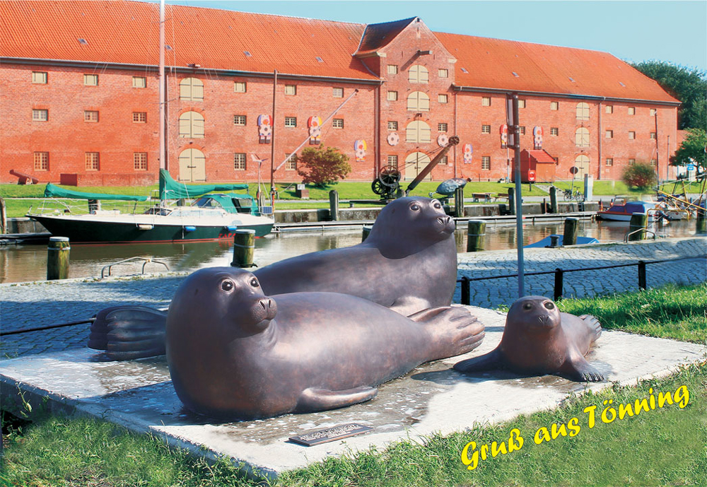 Seehunde in Bronze Historischer Hafen von T�nning Postkarte Ernst Paulduro und Ursula Krabbe-Paulduro